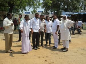 జమ్మికుంటను సుందరంగా తీర్చిదిద్దడమే మా పాలకవర్గ లక్ష్యం- చైర్మన్ తక్కళ్లపల్లి 6 img 20200318 wa00473888496436020761428